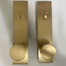 Load image into Gallery viewer, PINKYS LOCK w/ Round Knob in Brass | Final Sale