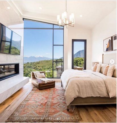 Bring Minimalist Design to Your Murfreesboro Bedroom with a Steel Door