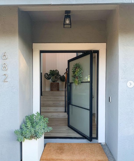 3 Ways to Decorate your Wrought Iron Doors for Spring