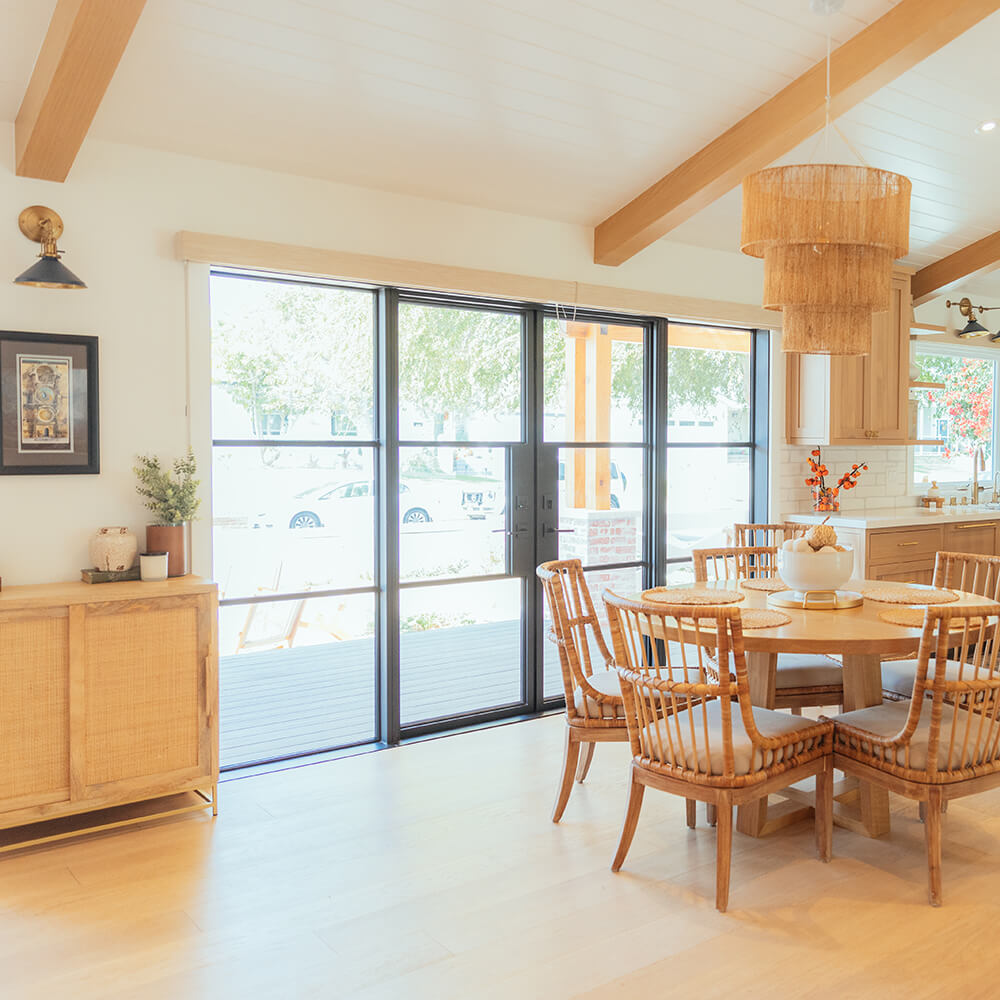 Stylish Front Doors With Sidelights - a Classic Way of Letting the Light Enter Your Home