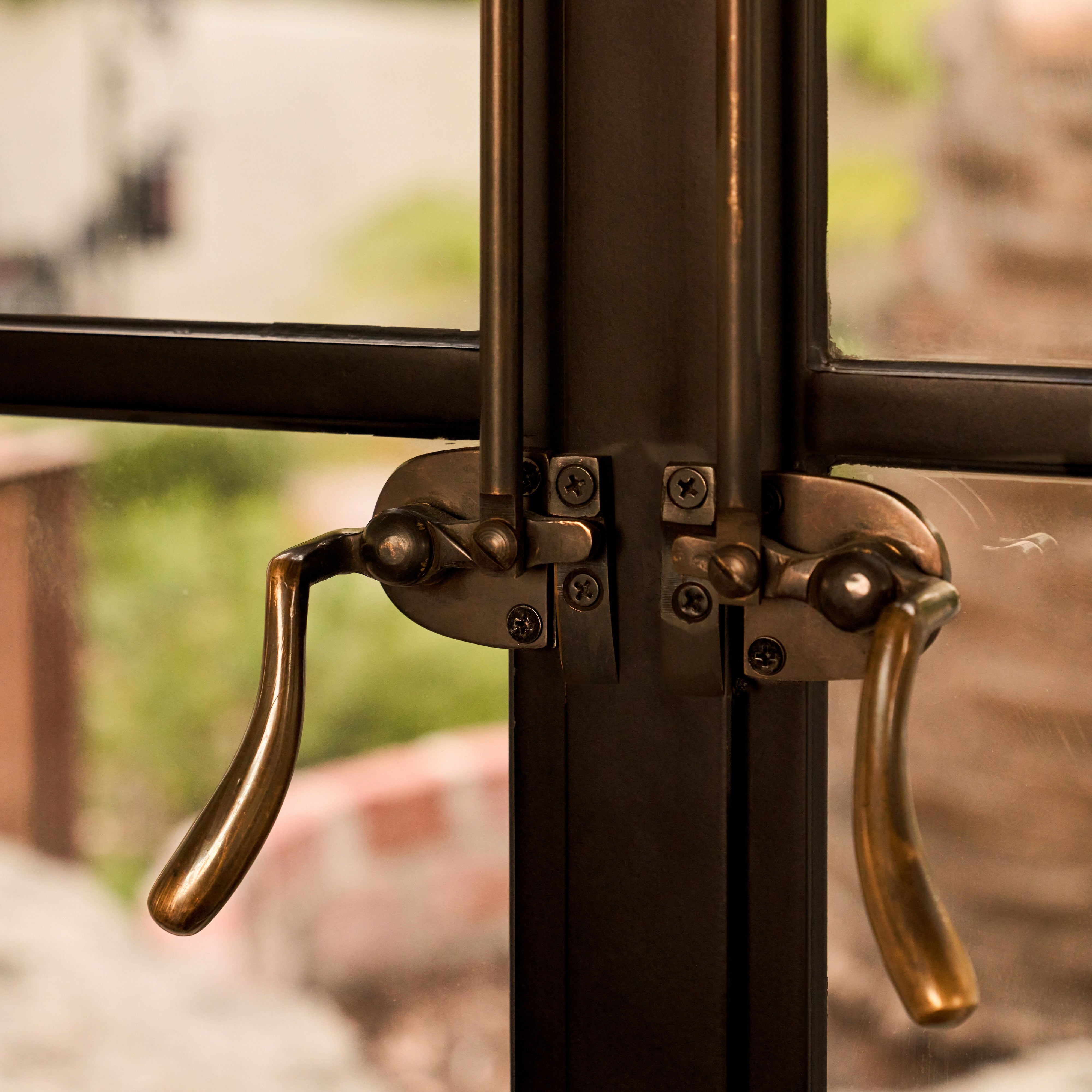 Peekskill Steel Windows New York Steel Windows: Historic Design, Modern Performance – PINKYS