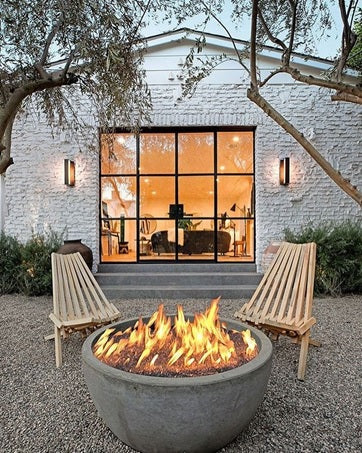 PINKYS lifestyle image