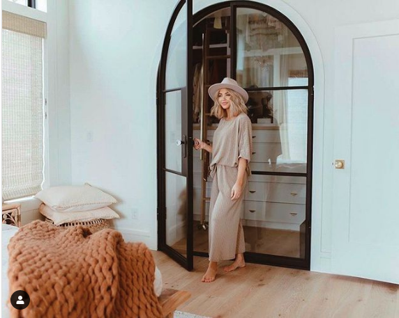 Modern Interior Doors for Your Home: Pinky’s Iron Doors