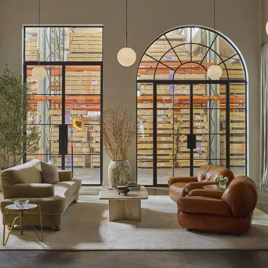 Pinkys Showroom Lifestyle Image by Yoshi Makino