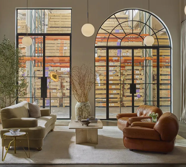 Pinkys Showroom Lifestyle Image by Yoshi Makino