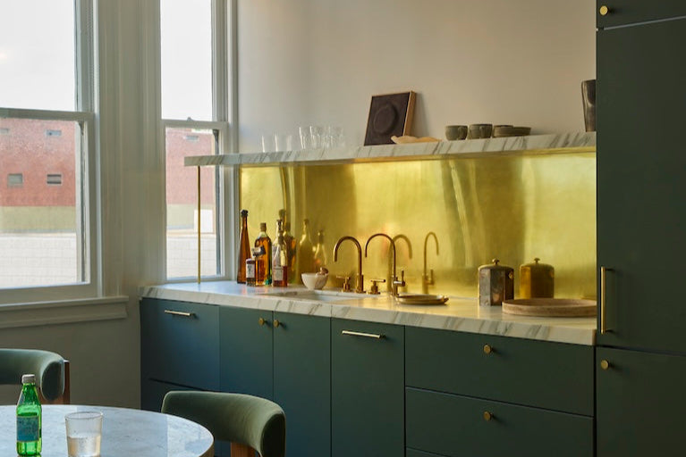 high end kitchen in pinkys showroom