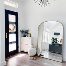 Load image into Gallery viewer, Modern minimalist iron door interior view in home entry