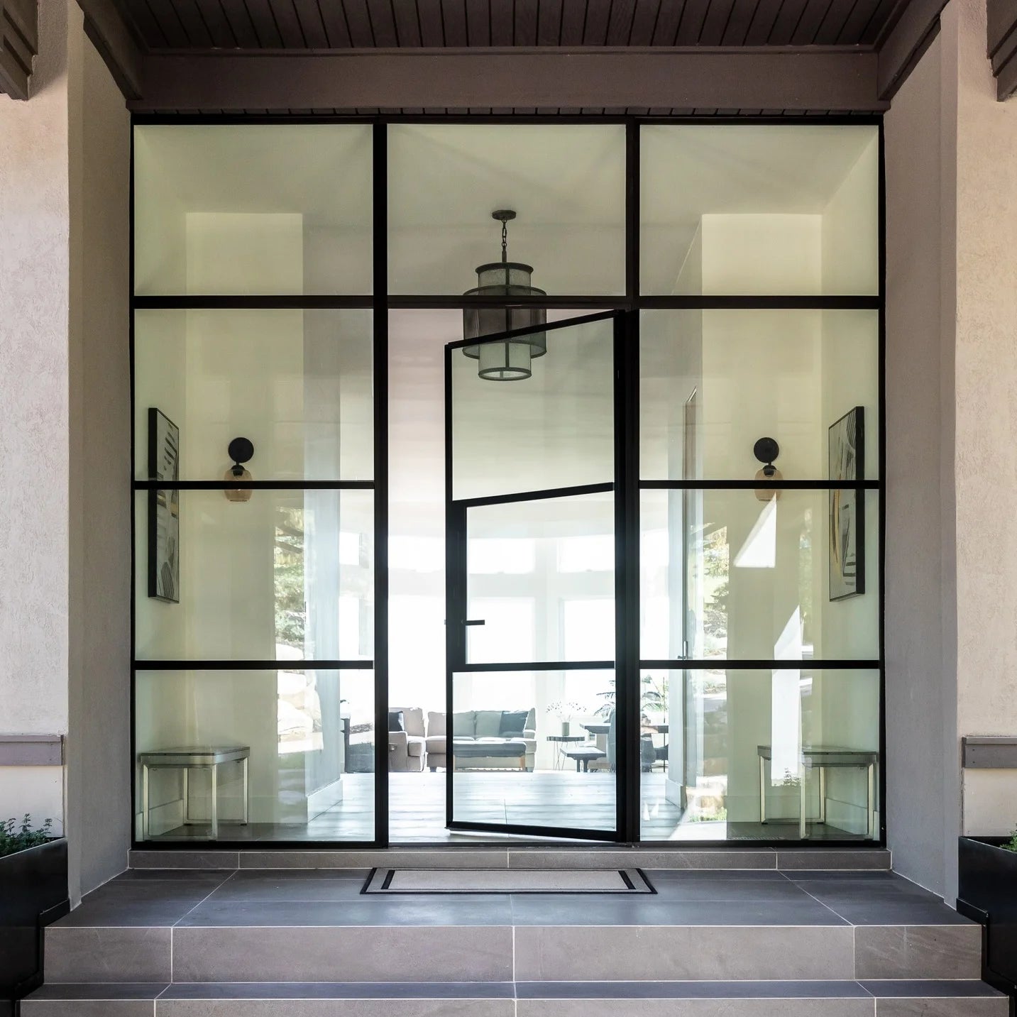 Air 4 single flat steel door with sidelights and flat top glass, cold rolled construction