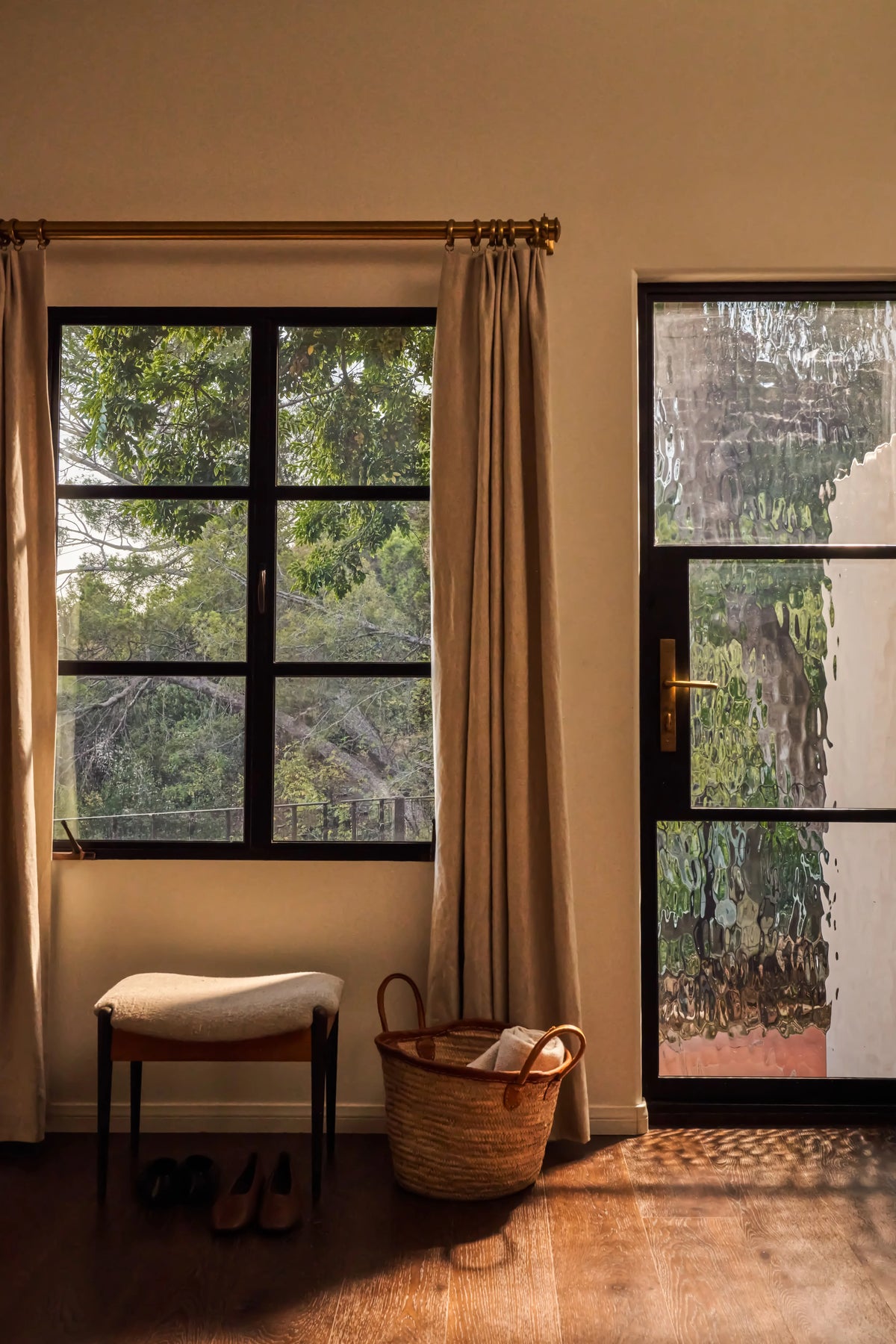 nfrc-rated architectural steel swing door and casement steel window