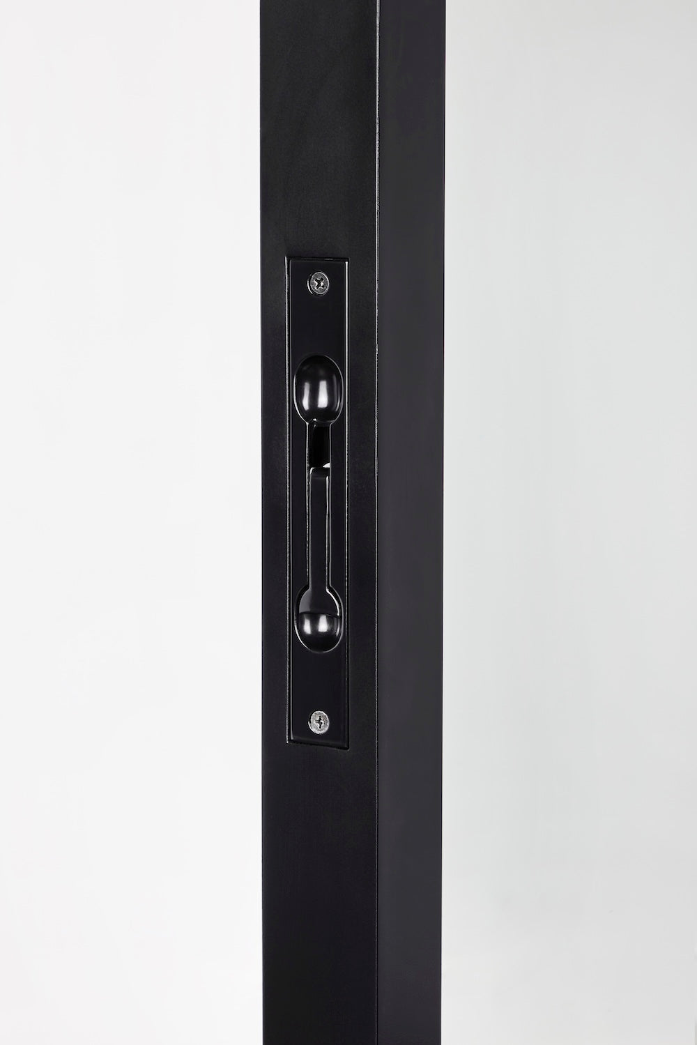 inactive door leaf on double security door locking mechanism