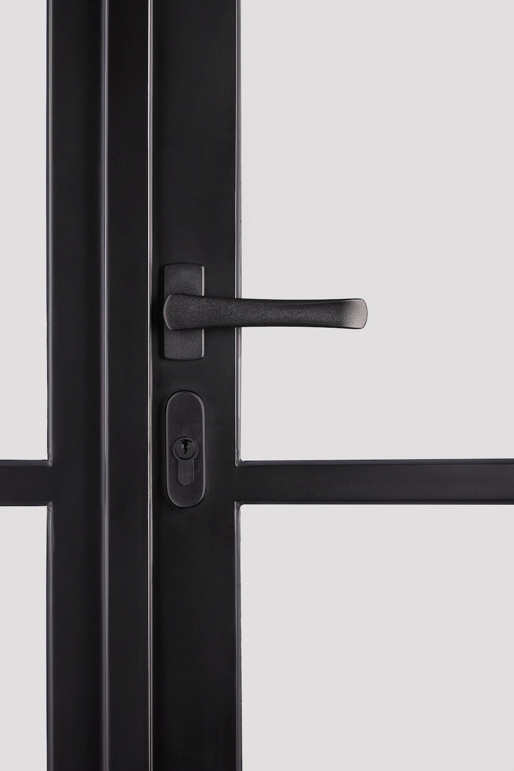 center-split-bi-fold-exterior-patio-door-for-entertainment