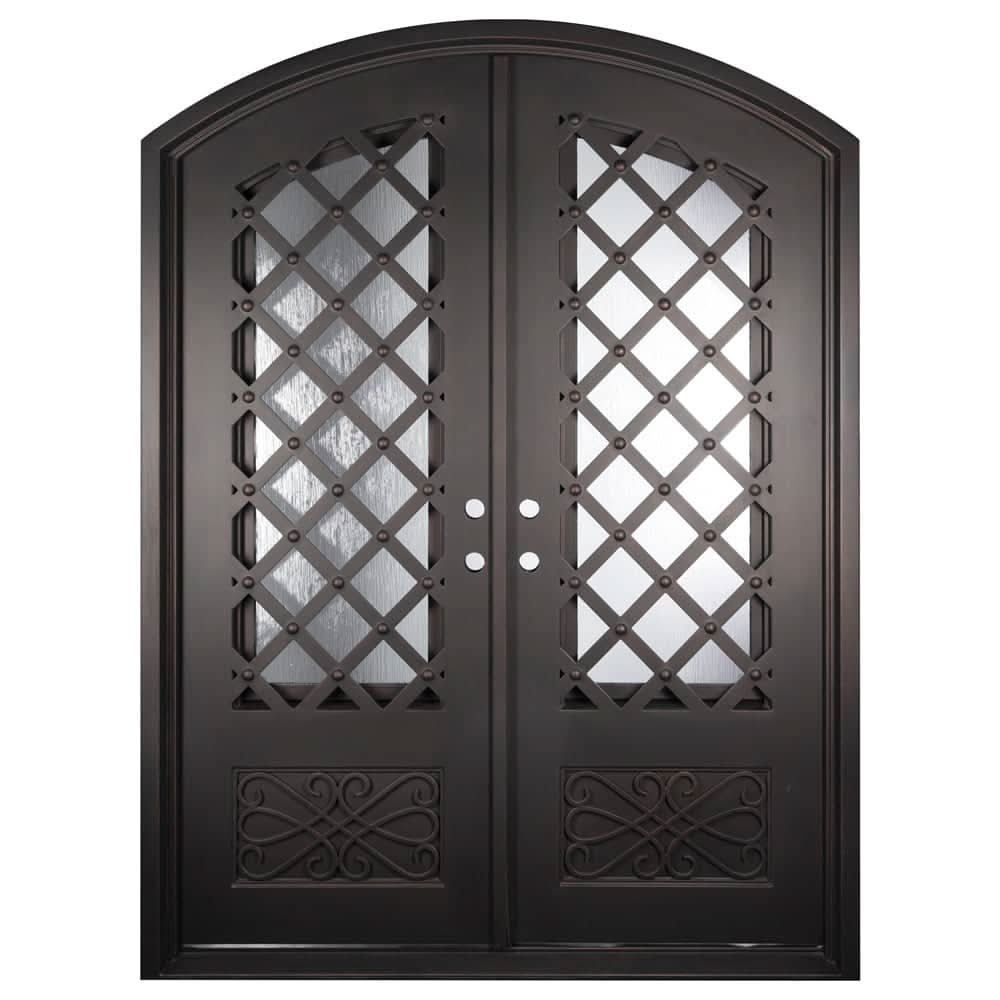 Double entryway doors with a glass panel behind intricate iron detailing. Doors are made of iron and steel and are thermally broken to protect from extreme weather.
