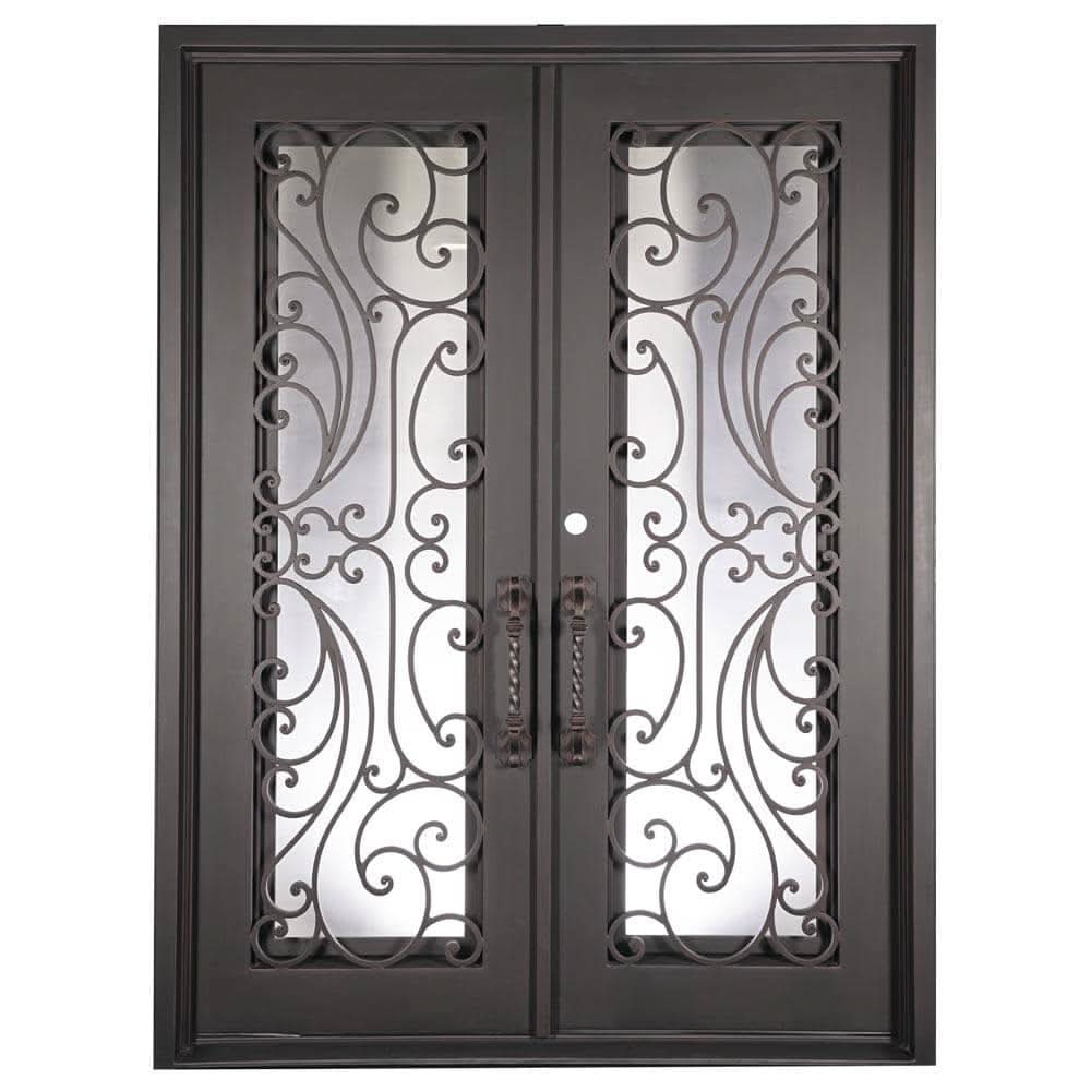 Double entryway doors with a glass panel behind intricate iron detailing. Doors are made of iron and steel and are thermally broken to protect from extreme weather.